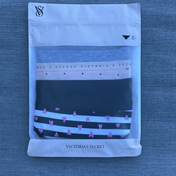 NWT Pack of 5 Bikini Panties - Picture 4 of 5